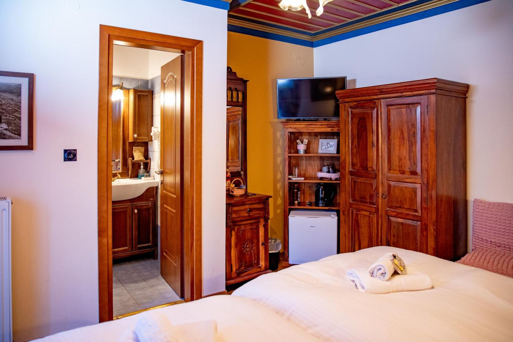 Arktouros Hotel Monodendri Dış mekan fotoğraf