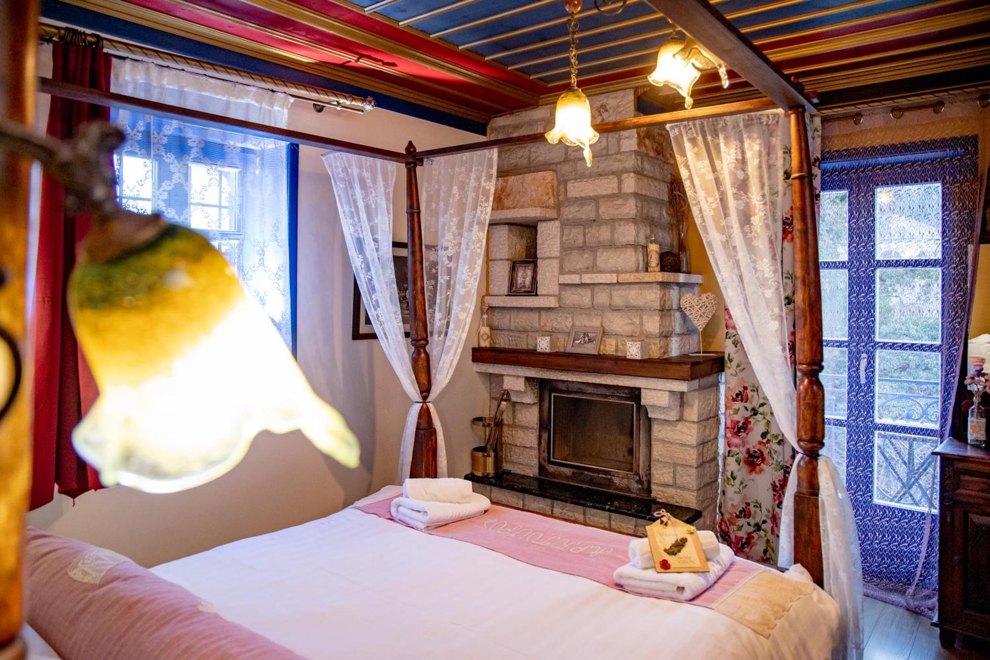 Arktouros Hotel Monodendri Dış mekan fotoğraf