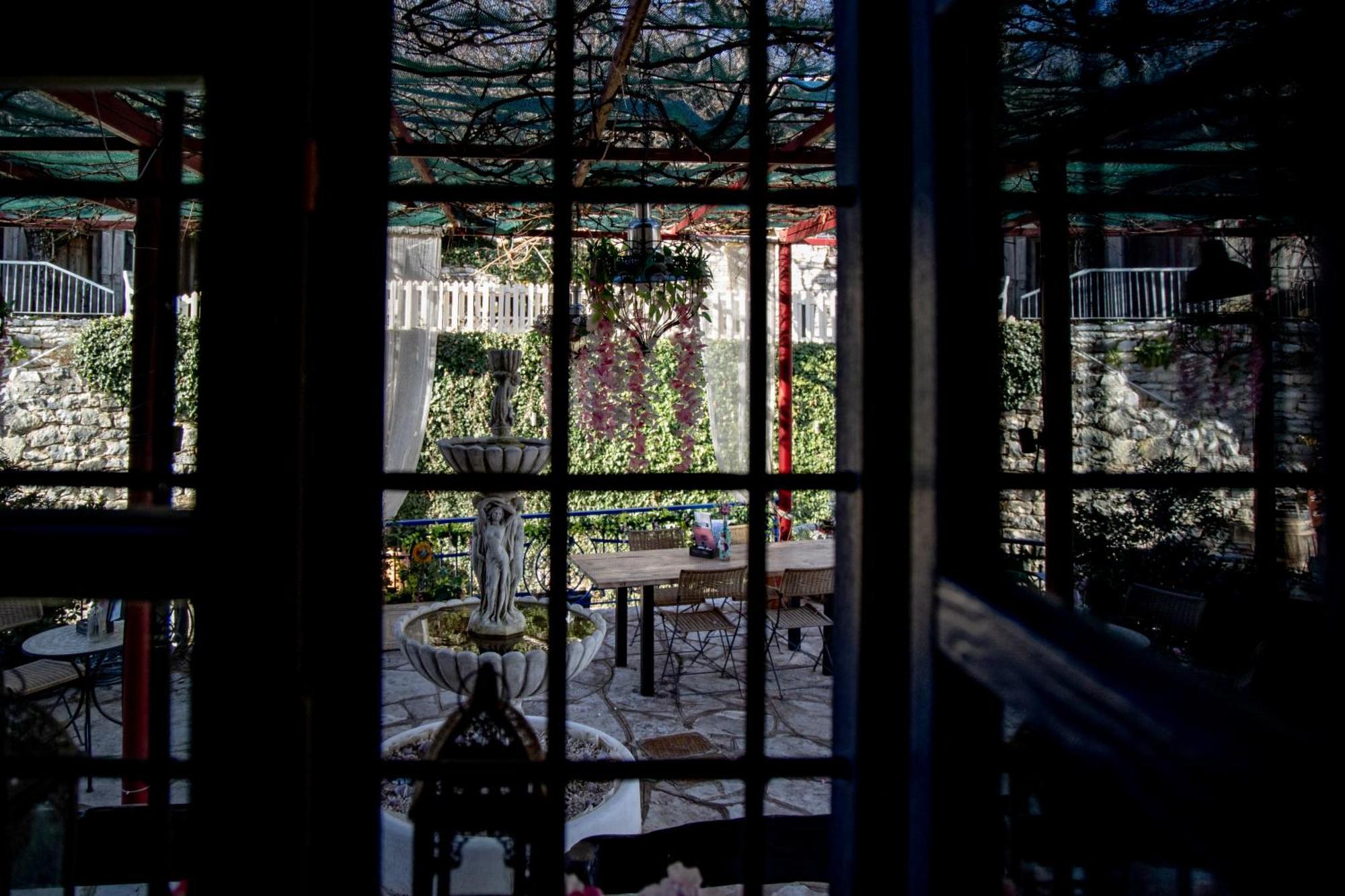 Arktouros Hotel Monodendri Dış mekan fotoğraf
